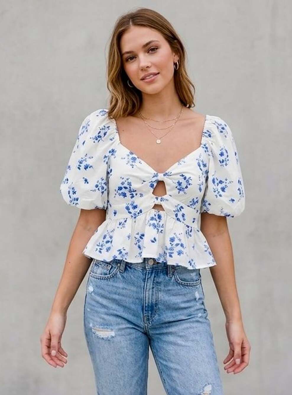 Band of the Free Floral Print Puff Sleeve Peplum Crop Top